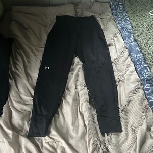 Under armor fitted joggers